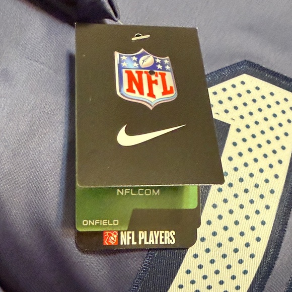 New England Patriots Football Jersey - Picture 6 of 6